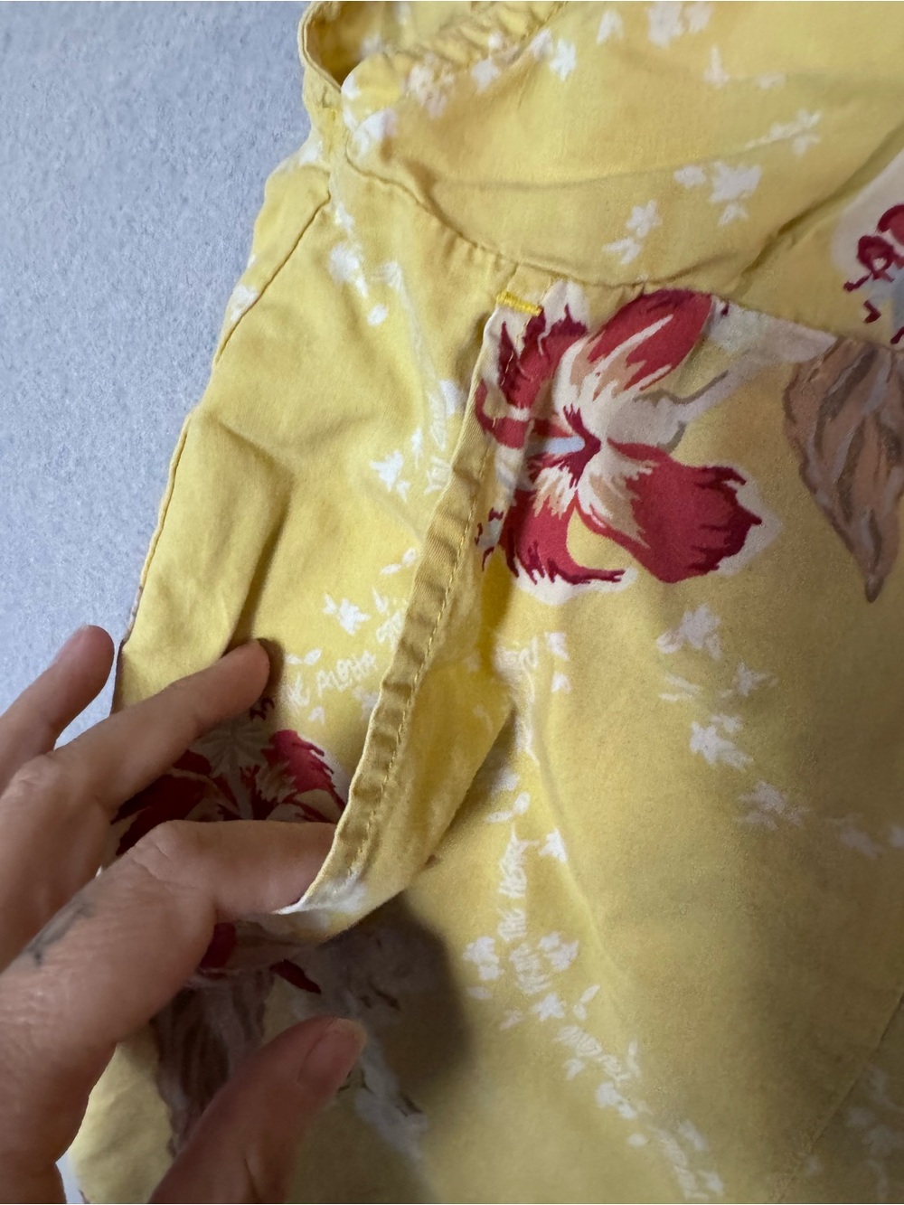 Patagonia Pataloha Yellow Floral Women's Romper Overalls XS - Picture 4 of 6